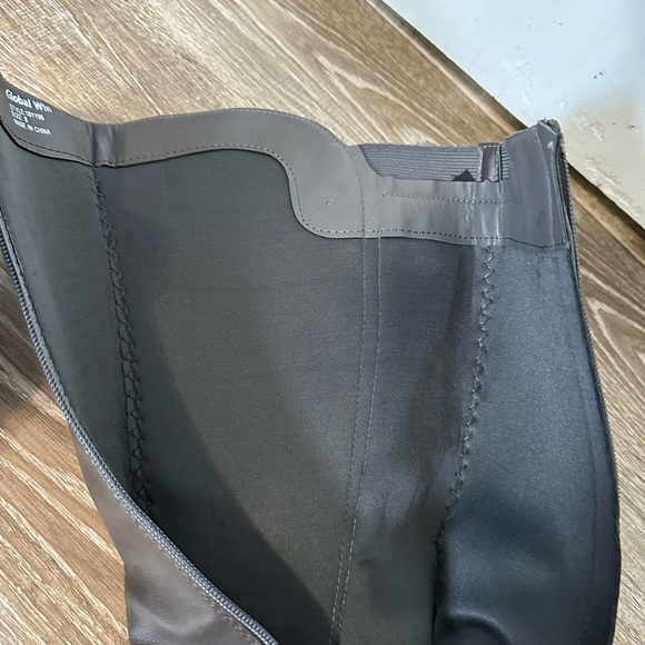 Women’s Grey / Brown Boots, Size 8, NWT - Picture 6 of 11